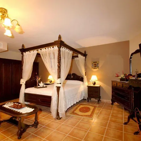 Casa Maluenda