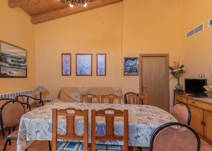 Country house Casa Maluenda